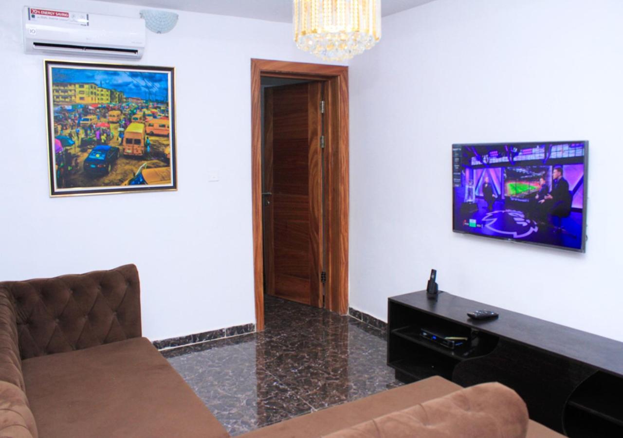 24/7 Luxury Apartment Лагос Экстерьер фото